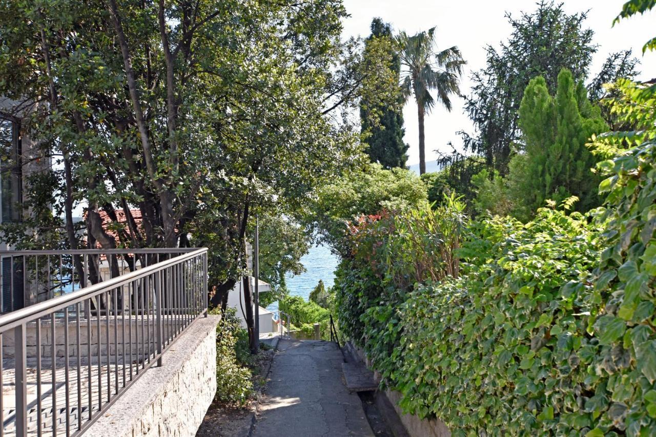 4K - Modern Apartment Very Close To The Sea Herceg Novi Bagian luar foto